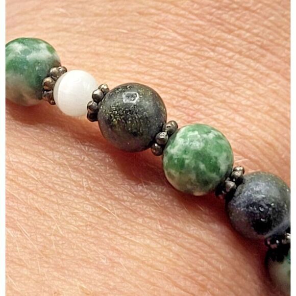 Artisan Made Gemstone Tiger's Eye Green Grey Magnetic Beaded Bracelet 7.5in - Picture 1 of 3